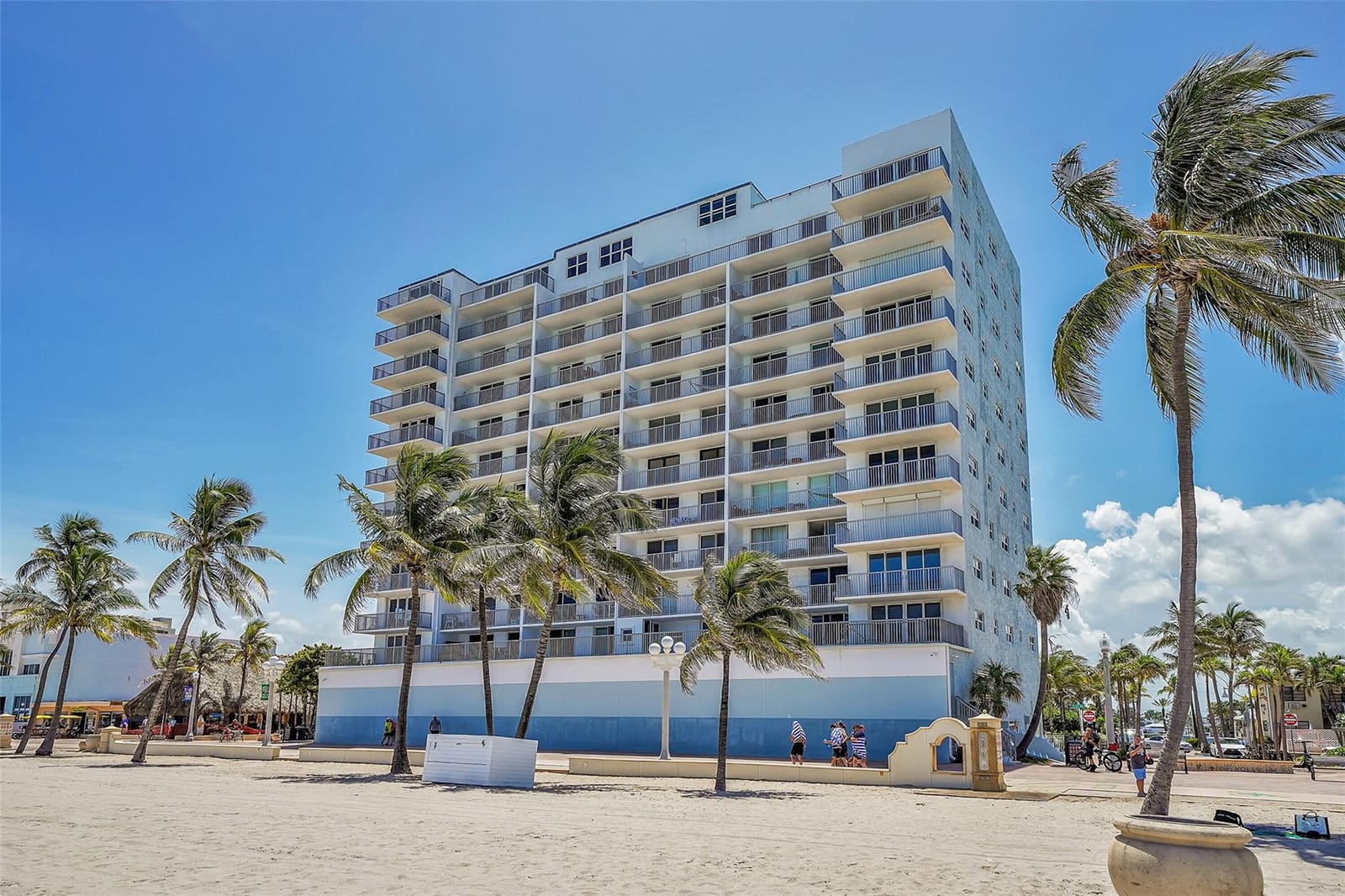 400 N Surf Road 703 — photo 3