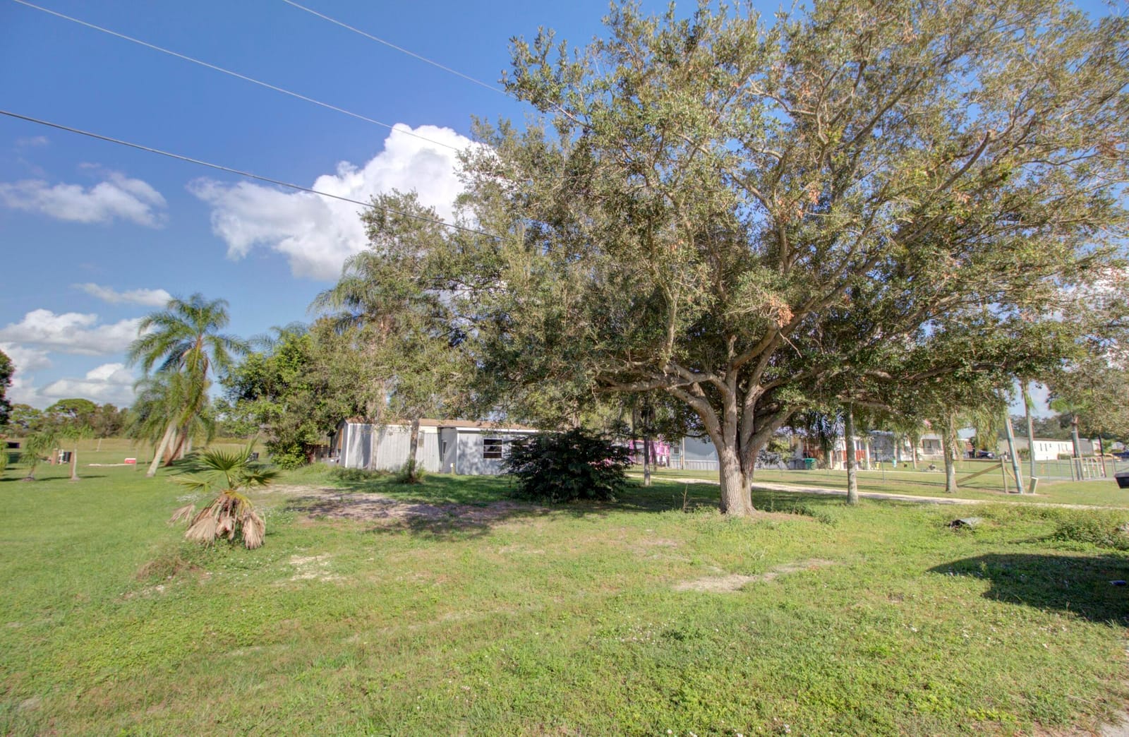 8455 SE 57th Drive — photo 7