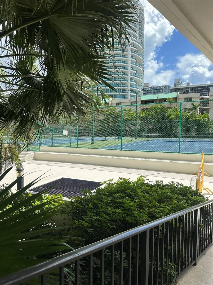 2333 Brickell Avenue 901, Miami, FL 33129 photo 15