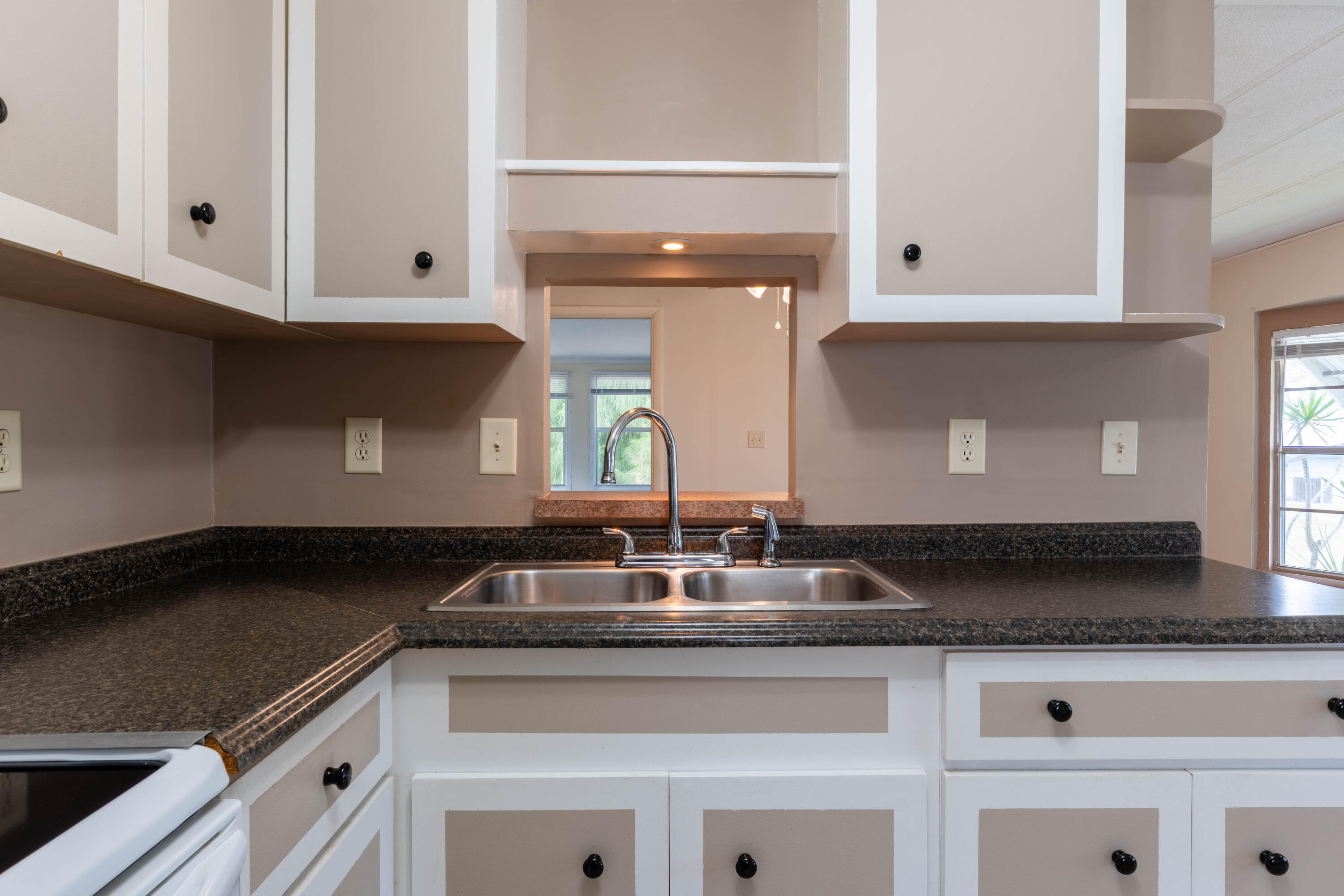 6 Angelita — photo 11