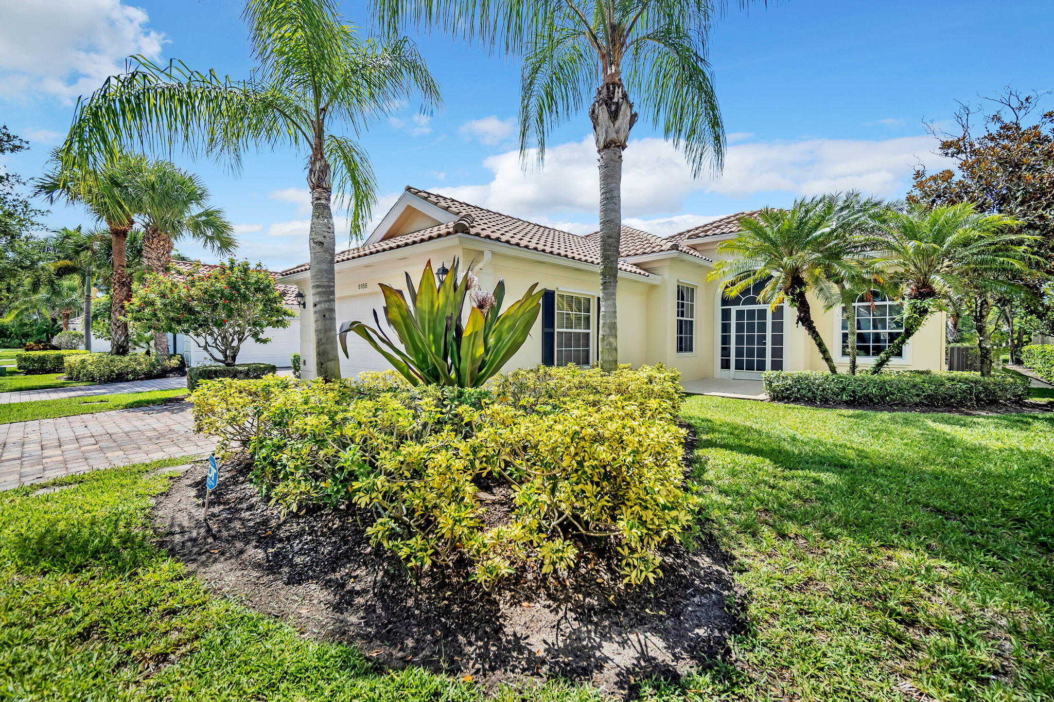 8188 Rosalie Lane, Wellington, FL 33414, Wellington