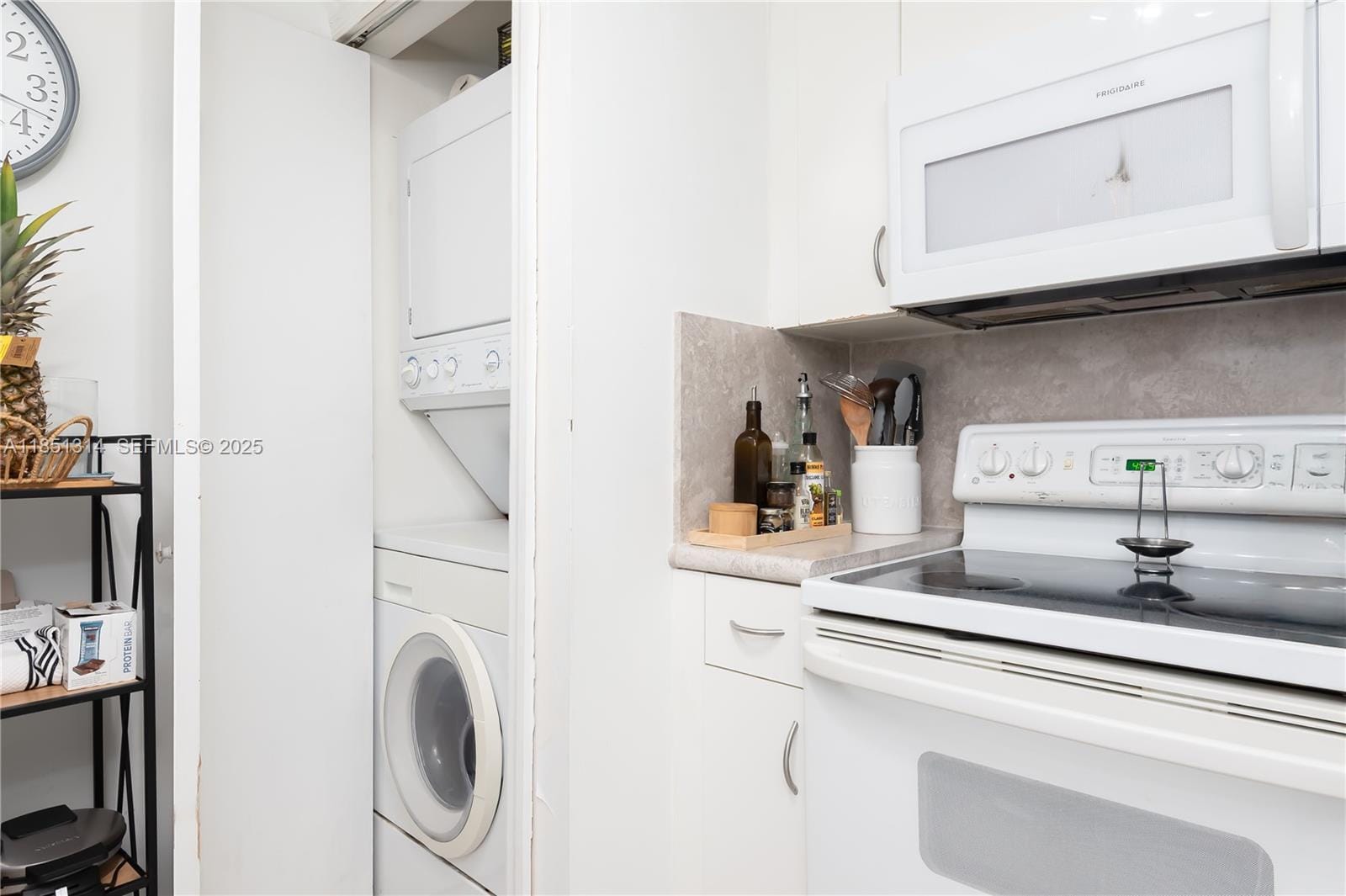 2475 NW 16th St Road 518 — photo 12