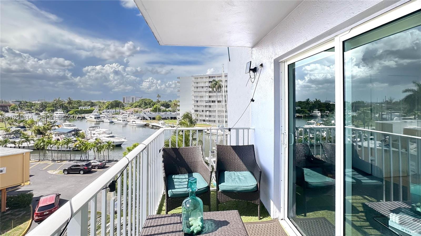 2475 NW 16th St Road 518, Miami, FL 33125 photo 16