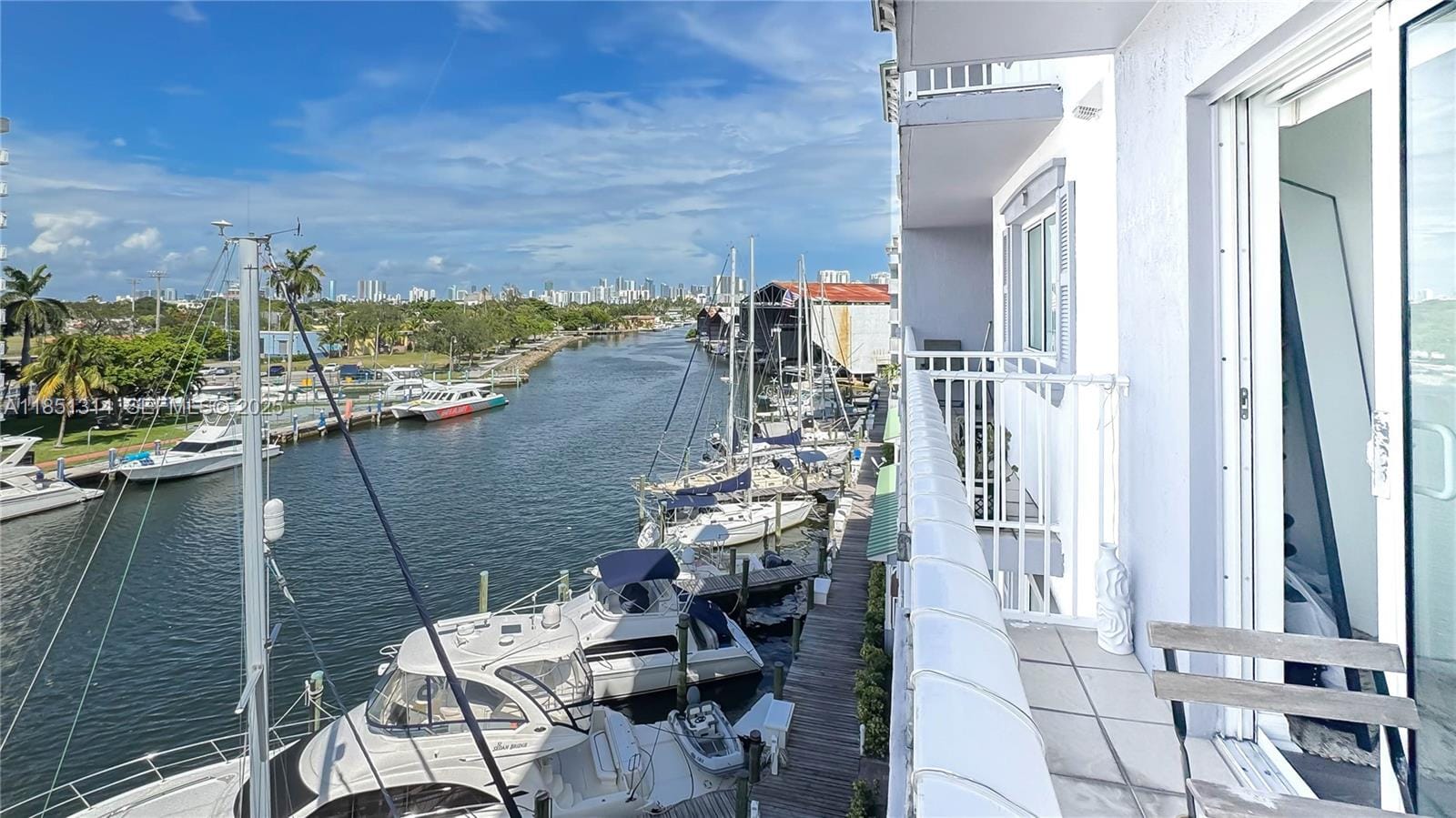 2475 NW 16th St Road 518, Miami, FL 33125 photo 19