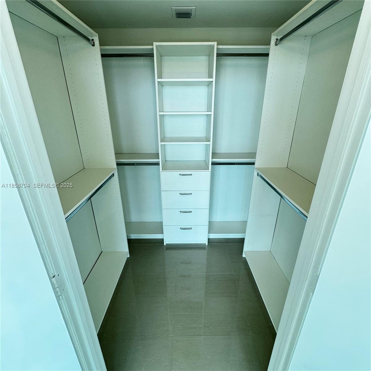 888 Biscayne Boulevard 2012, Miami, FL 33132 photo 11