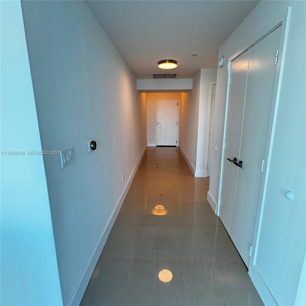 888 Biscayne Boulevard 2012, Miami, FL 33132 photo 4