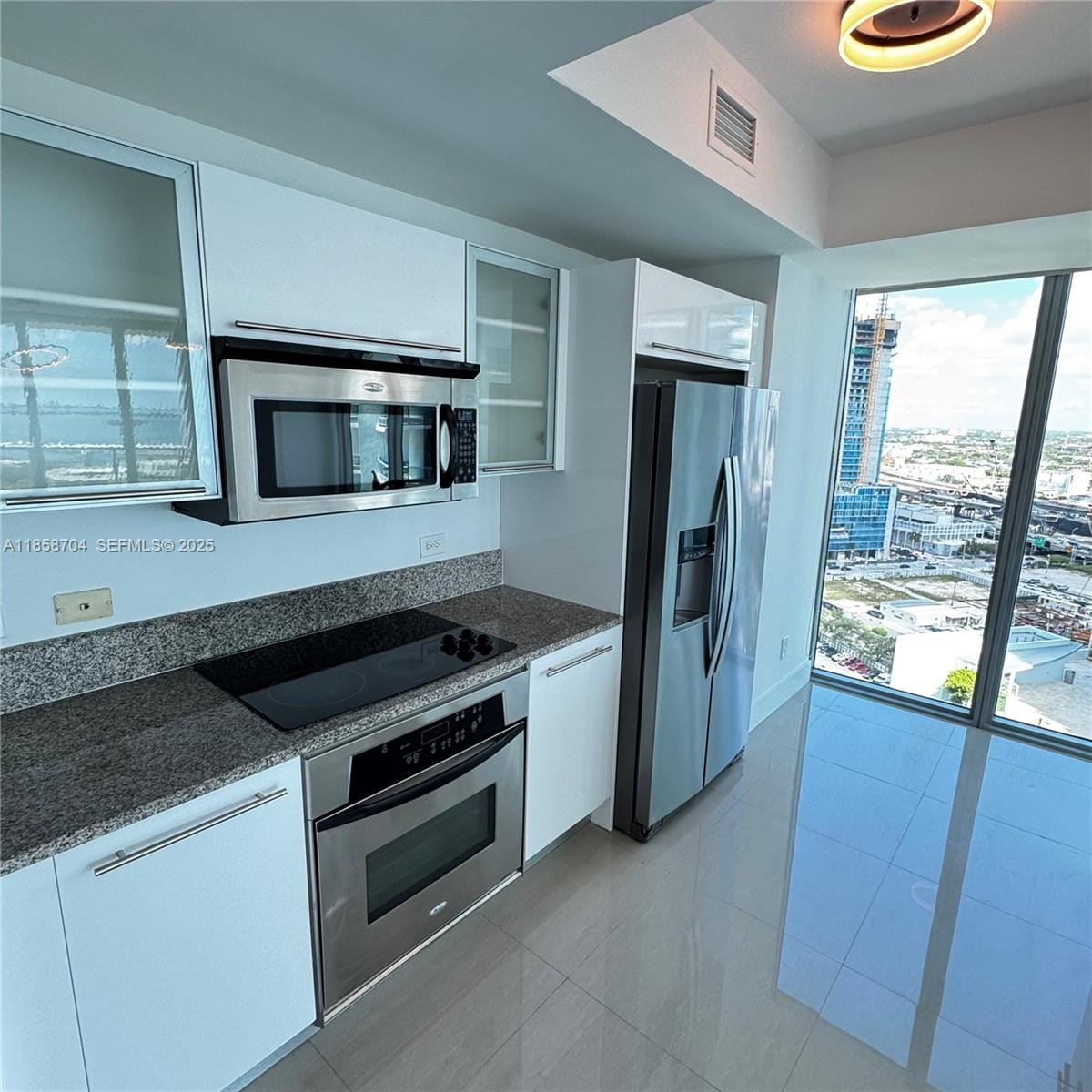 888 Biscayne Boulevard 2012, Miami, FL 33132 photo 6
