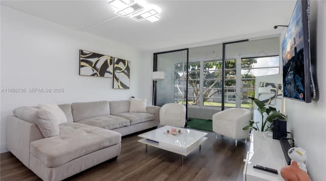 8321 Sands Point Boulevard D205, sold in Sands Point Condominium Ii, Tamarac, FL