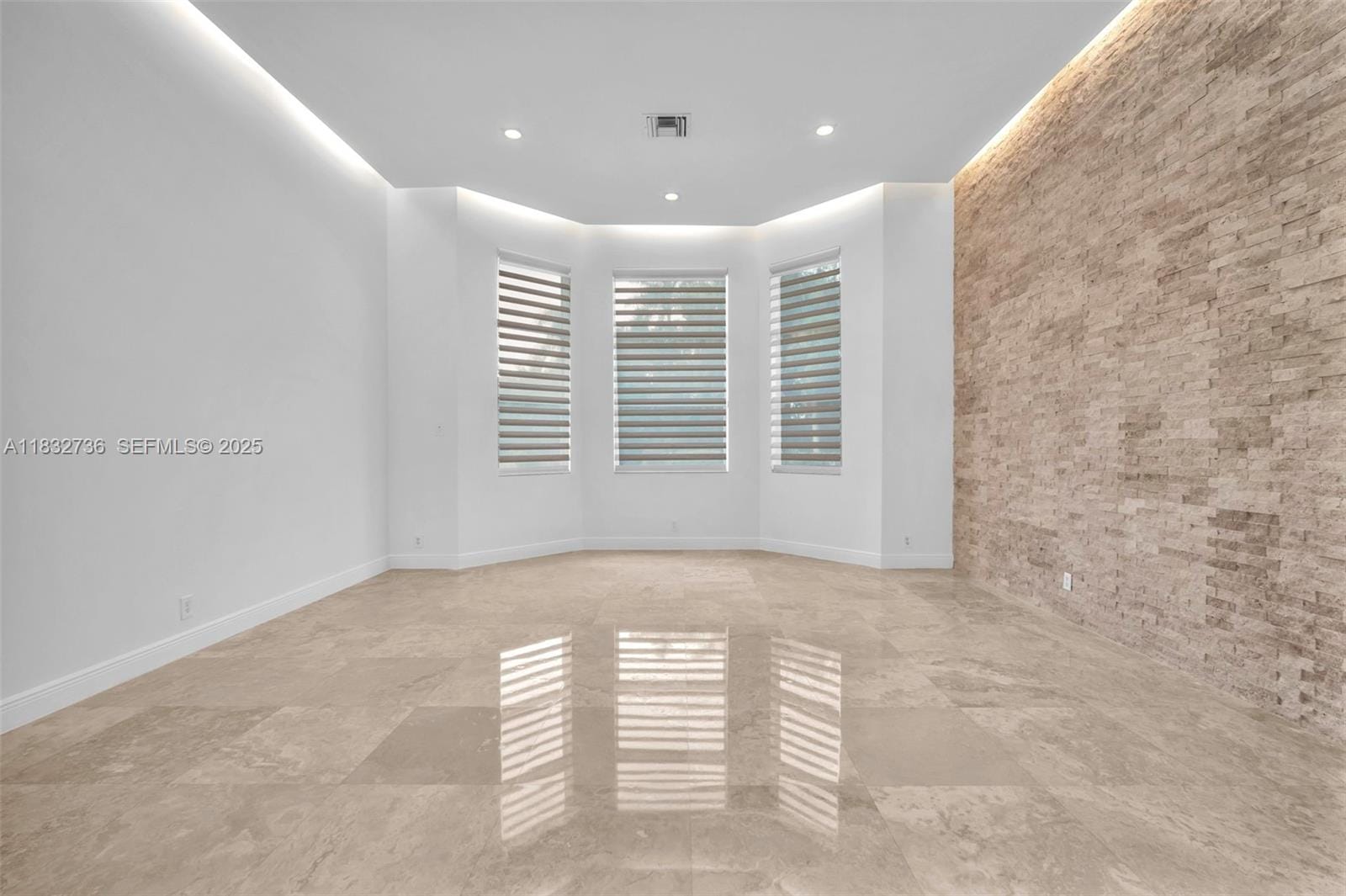 3200 Lake Ridge Lane, Weston, FL 33332 photo 17