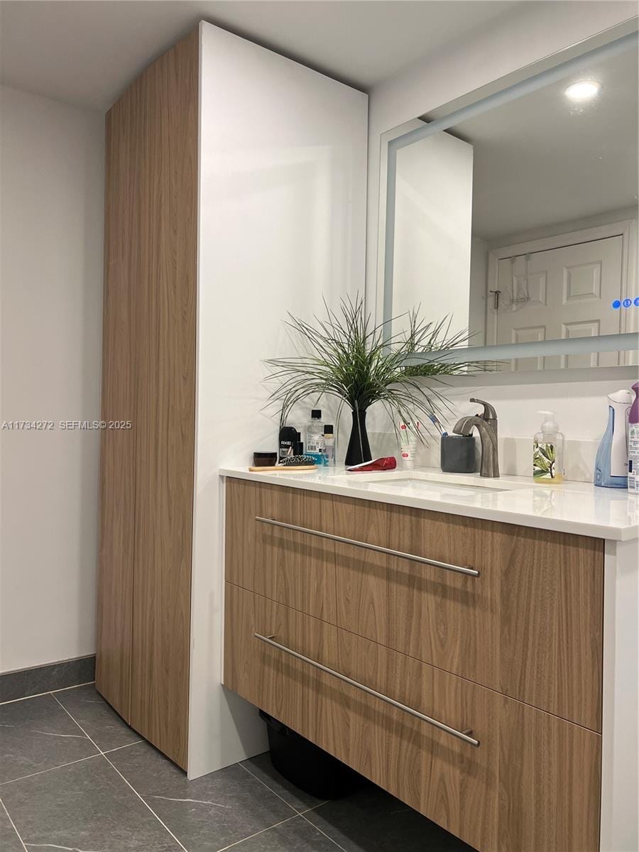 600 Three Islands Boulevard 504 — photo 8