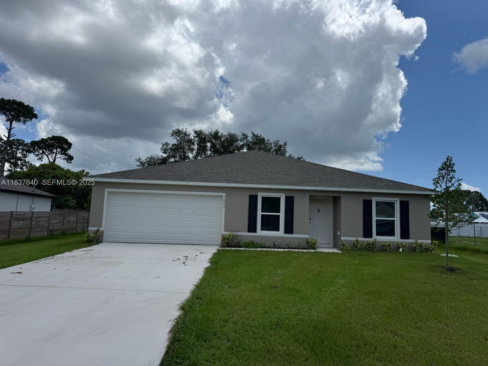 1073 SW Eureka Avenue 1073, Port St. Lucie, FL 34953, Port St Lucie
