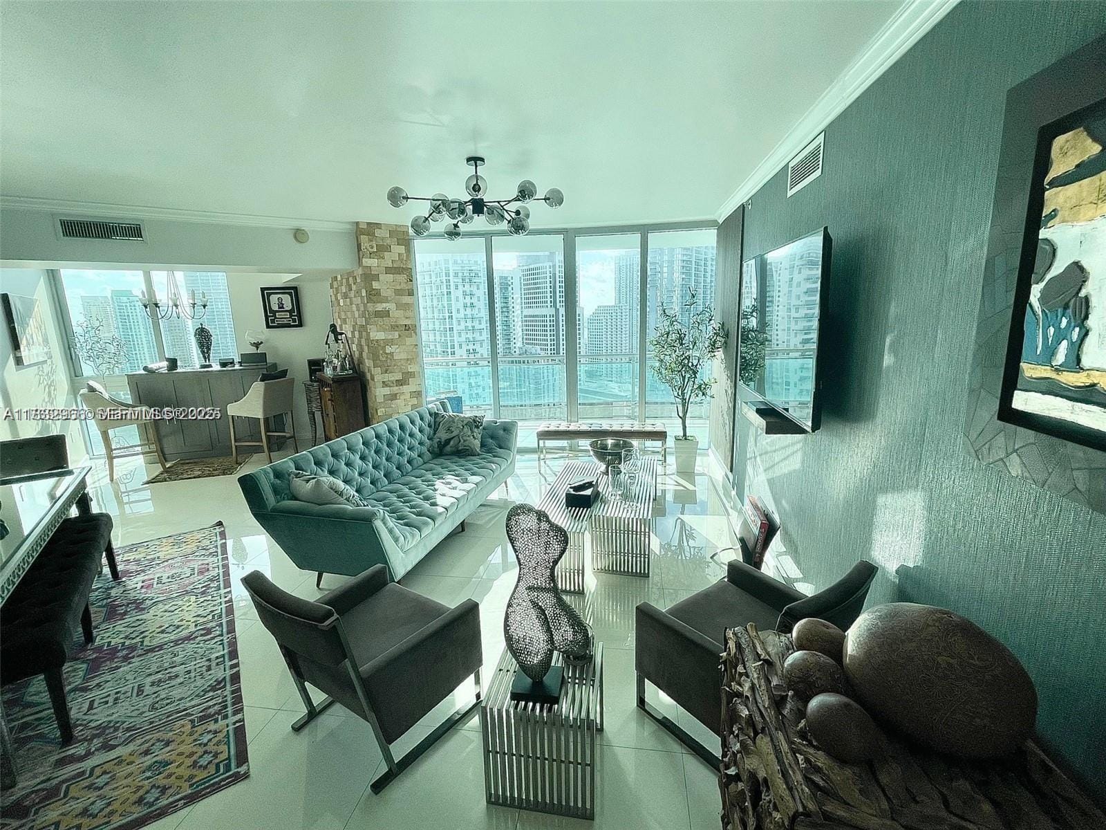 350 S Miami Avenue 3602, Miami, FL 33130 photo 18