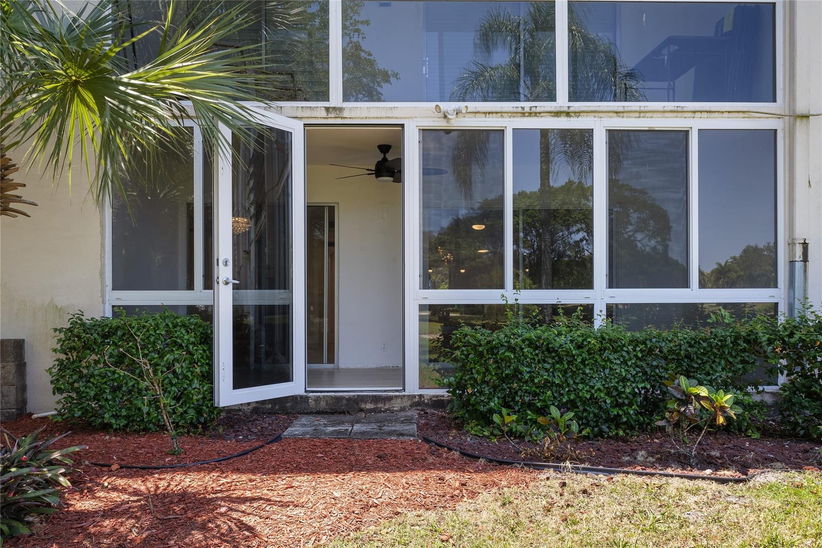 4301 Martinique Circle M1 — photo 12