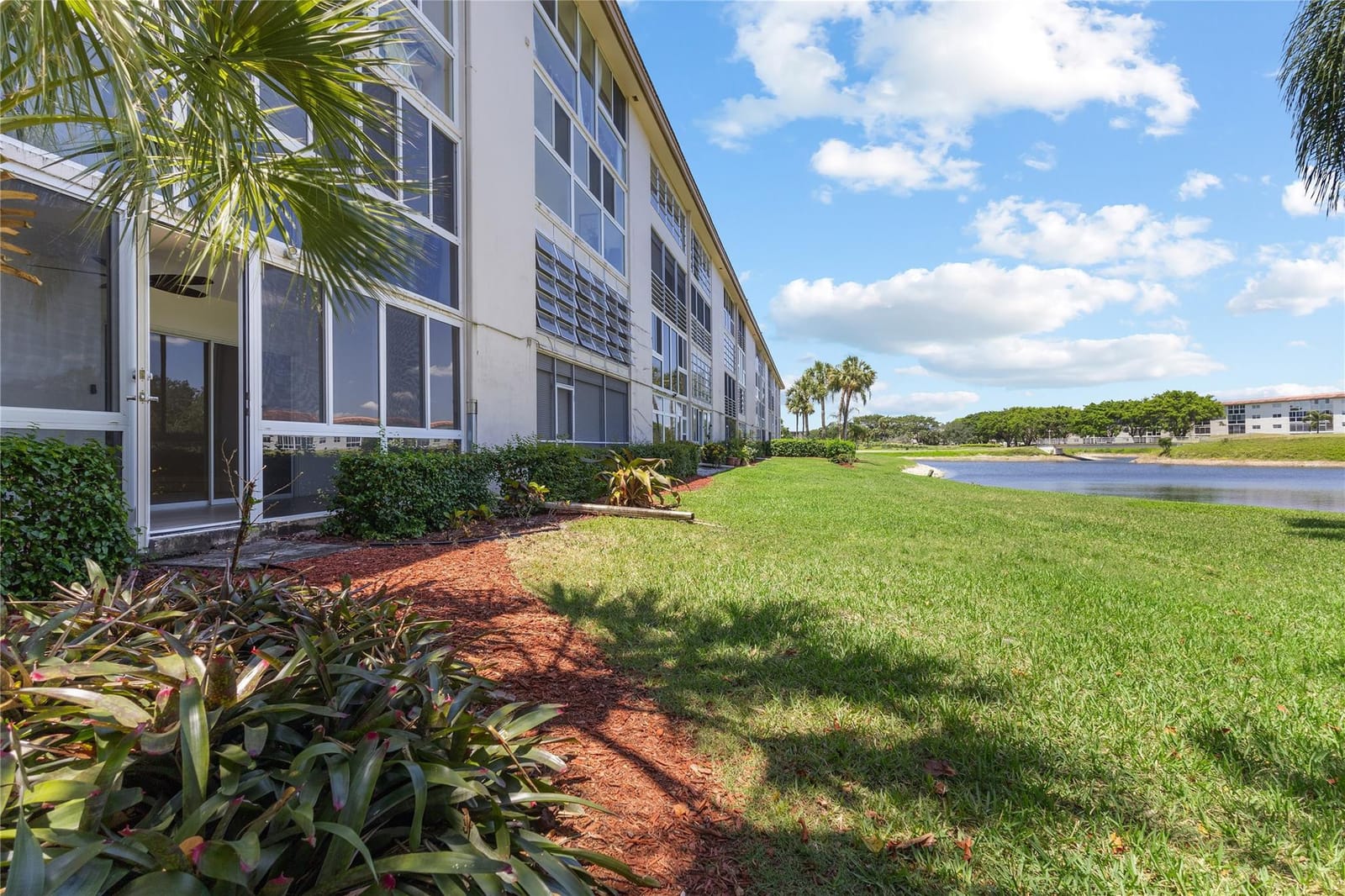 4301 Martinique Circle M1, Coconut Creek, FL 33066 photo 13