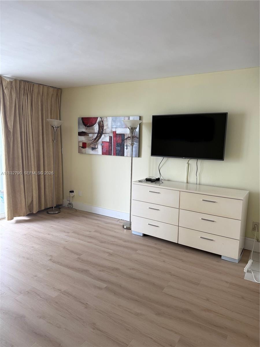 19201 Collins Avenue 717 — photo 5