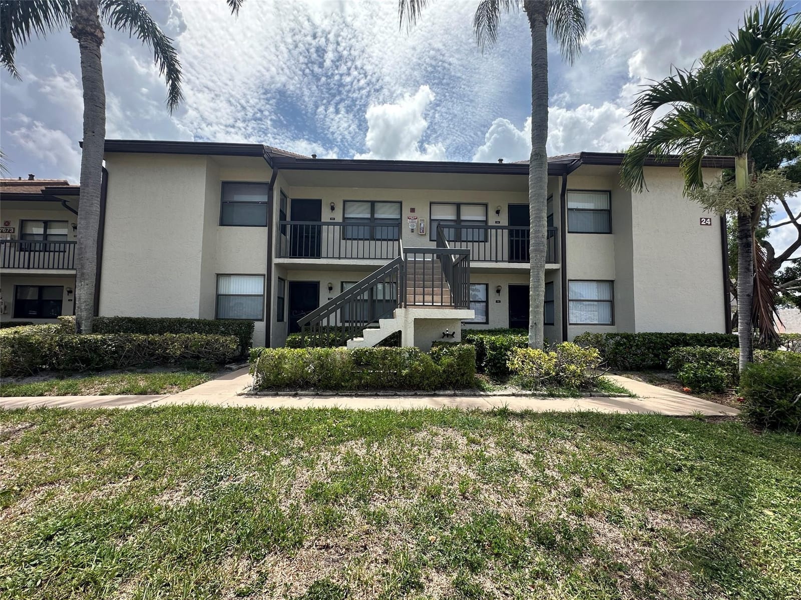 7673 Tahiti Lane 105, Lake Worth, FL 33467