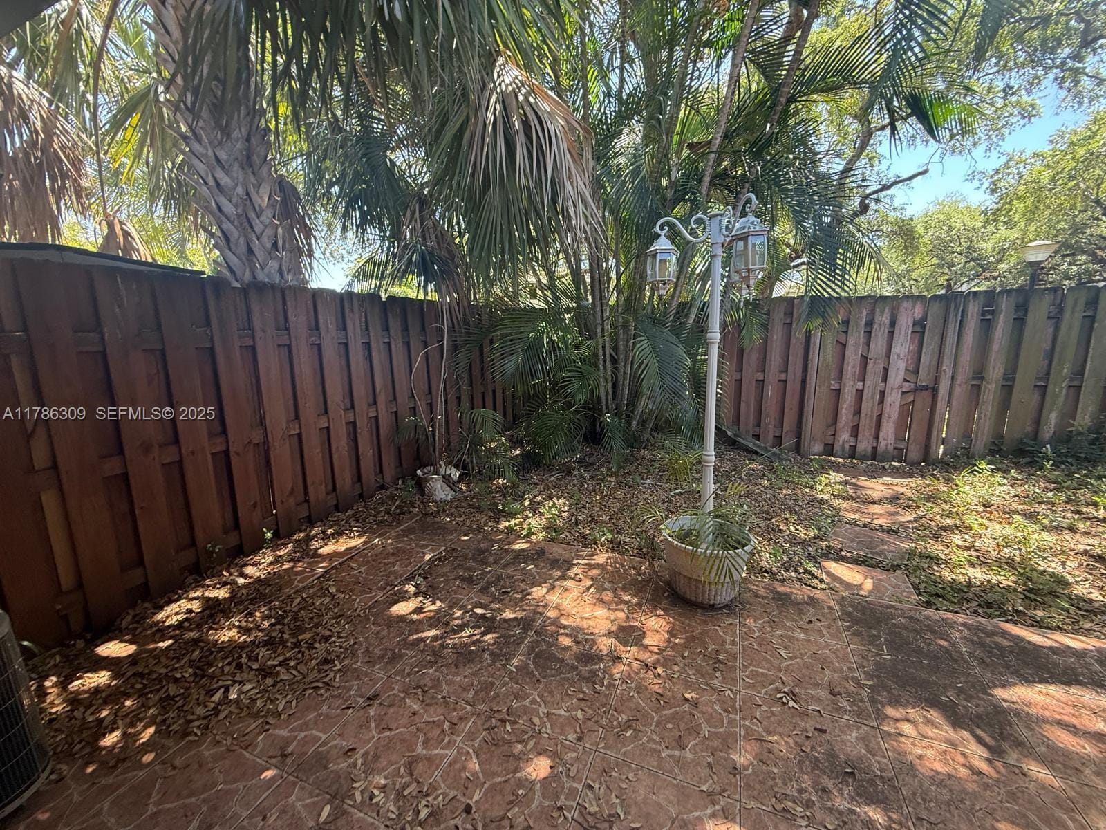 19943 NE 5th Court 2M, Miami, FL 33179 photo 24