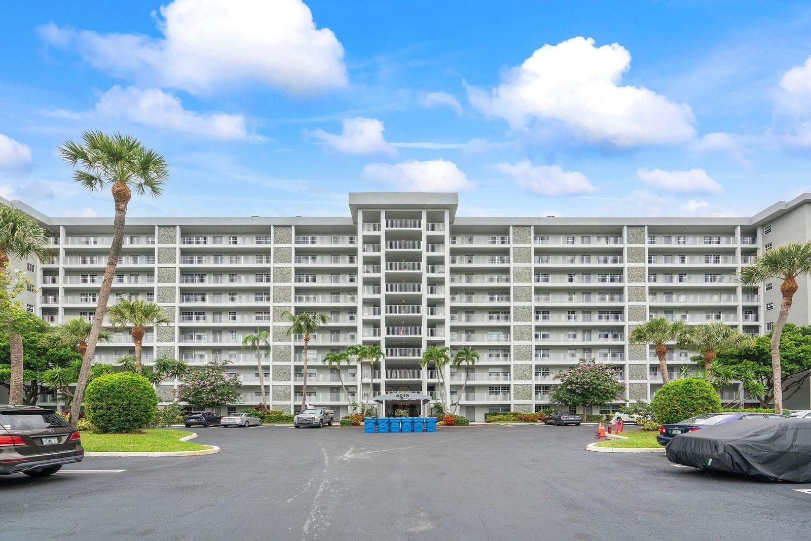 4015 W Palm Aire Drive 606, Pompano Beach, FL 33069