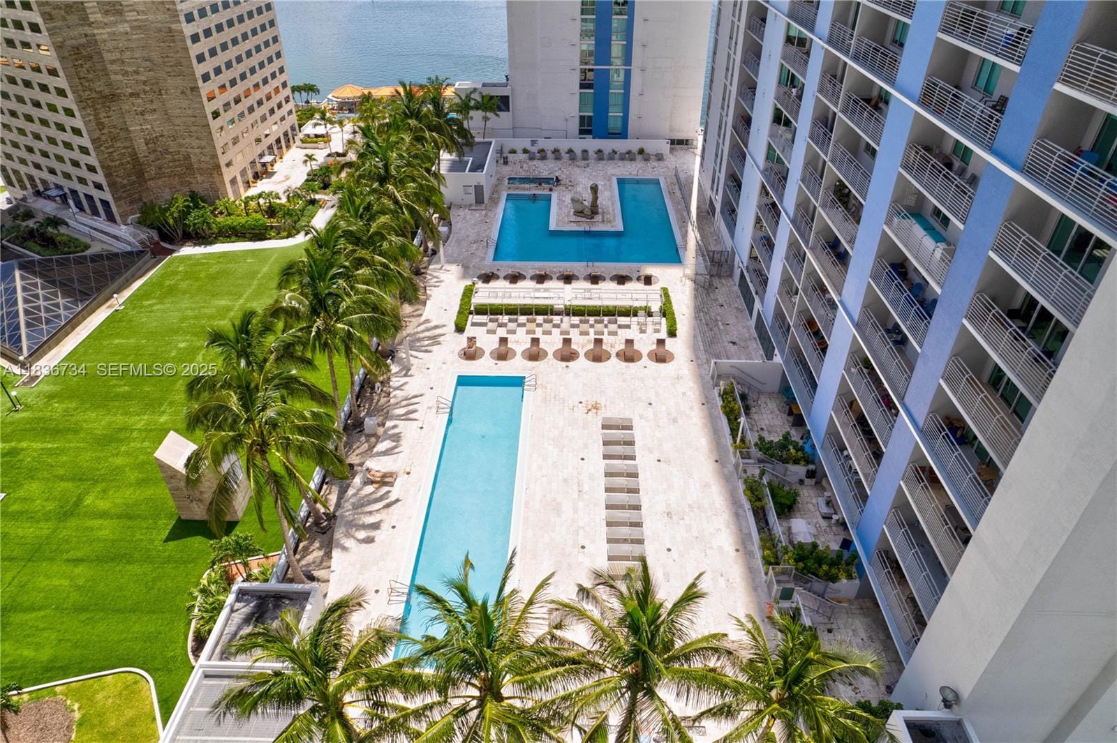 335 S Biscayne Boulevard 3108 — photo 6