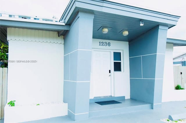 1236 NE 109th Street, Miami, FL 33161