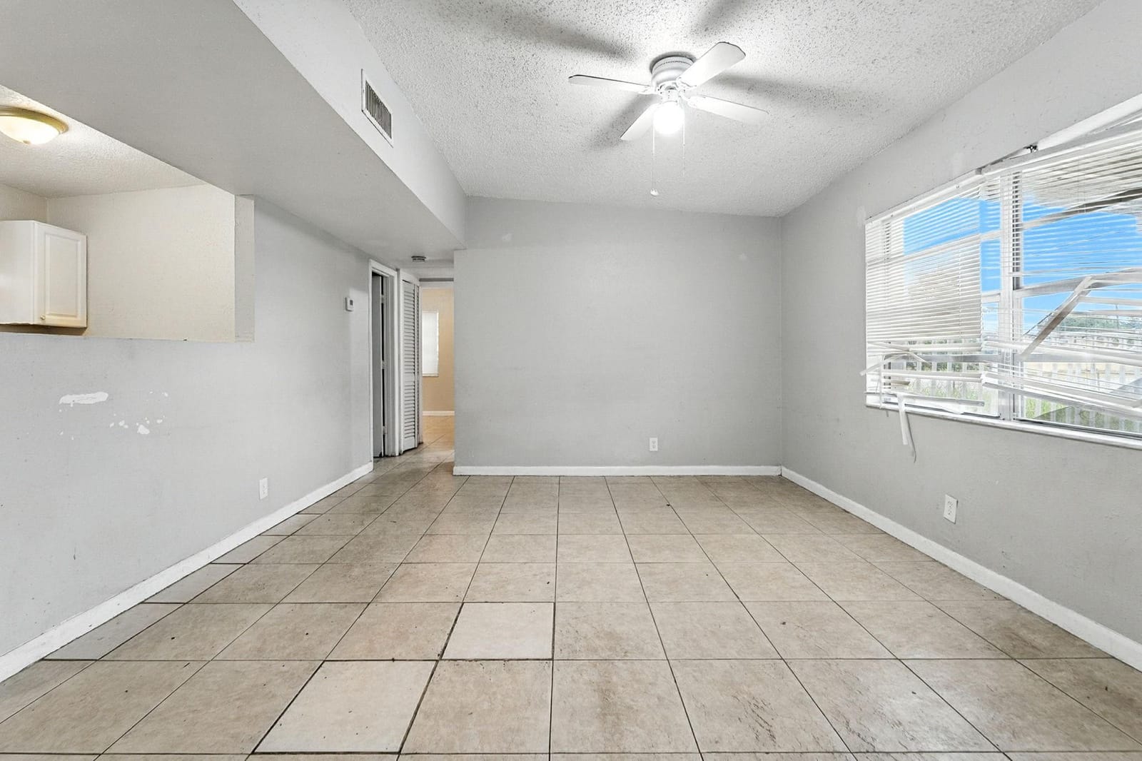 3196 N Seacrest Boulevard, Boynton Beach, FL 33435 photo 13