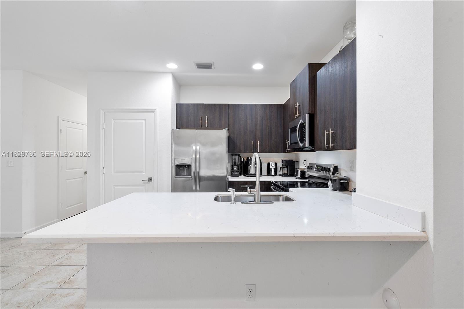 1128 NW 40th Terrace — photo 10