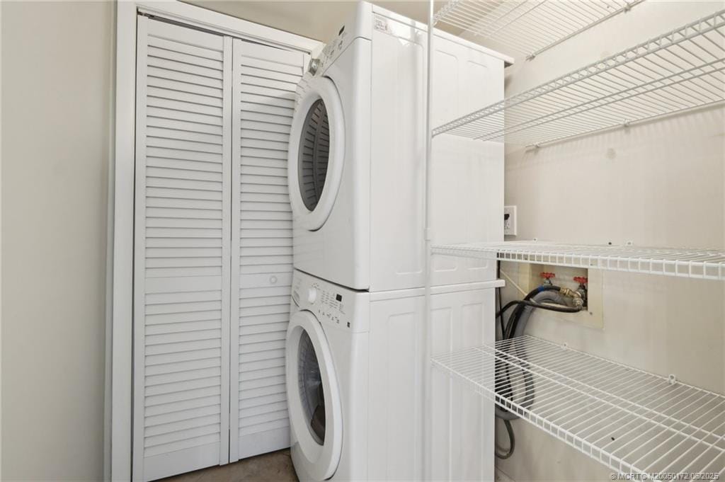 2104 NW 22nd Avenue 120, Stuart, FL 34994 photo 26