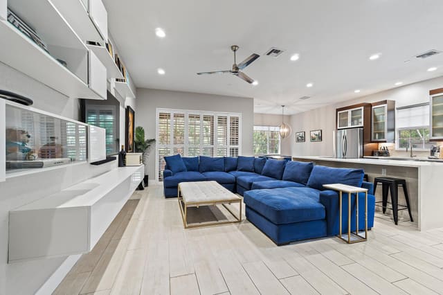 5119 Artesa Way W, sold in Cielo Townhomes At Shops Of Donald Ross, Palm Beach Gardens, FL