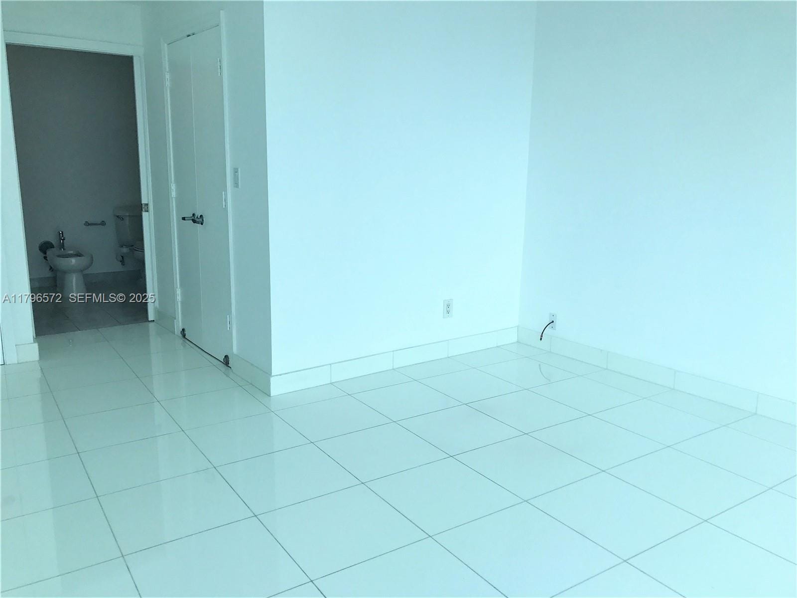 601 NE 36th Street 1511, Miami, FL 33137 photo 16