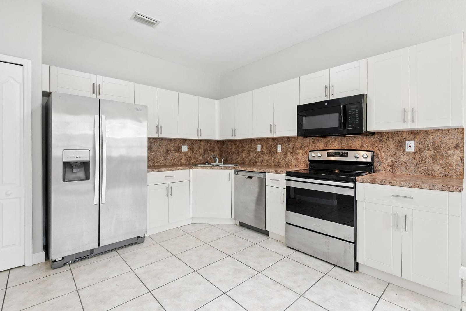 17706 SW 135th Avenue, Miami, FL 33177 photo 17