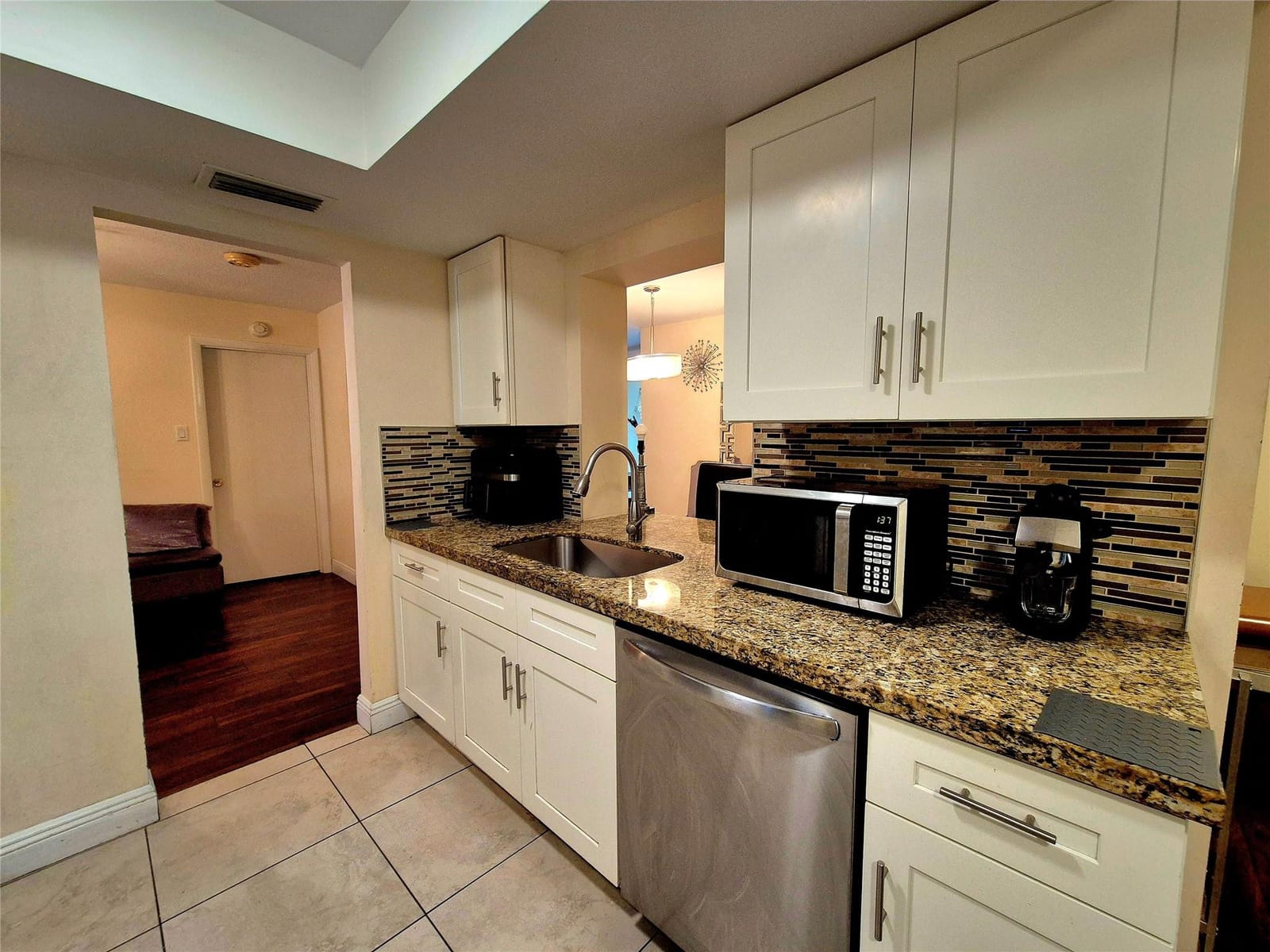 1390 NW 70th Lane, Margate, FL 33063 photo 14