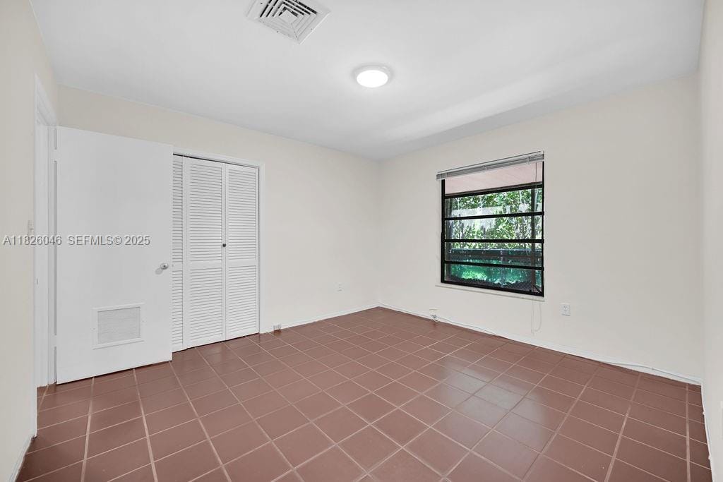 527 Gerona Avenue, Coral Gables, FL 33146 photo 14
