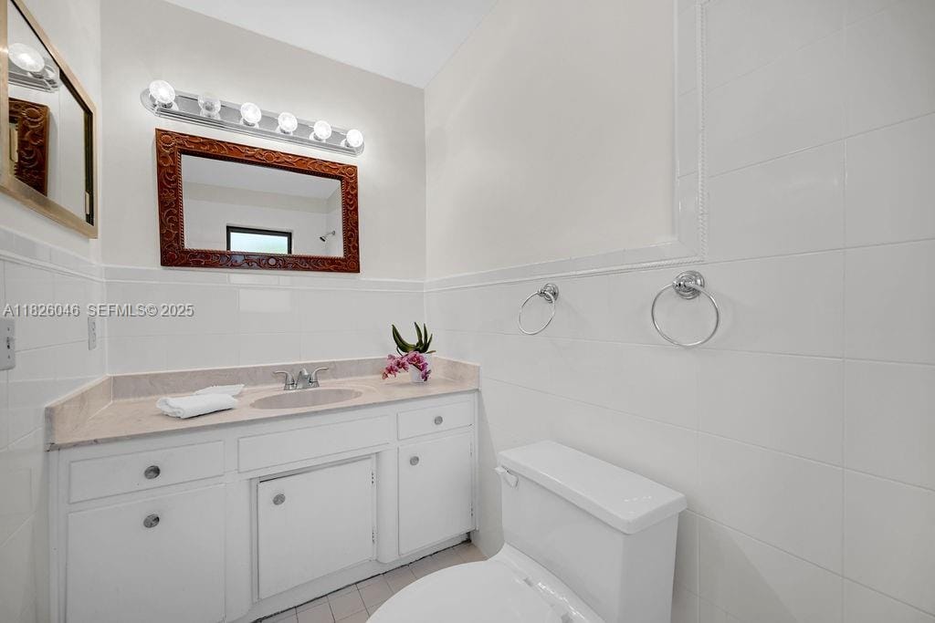 527 Gerona Avenue, Coral Gables, FL 33146 photo 19