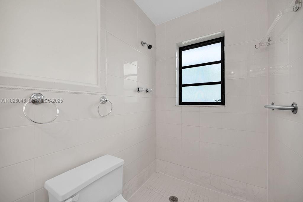 527 Gerona Avenue, Coral Gables, FL 33146 photo 20