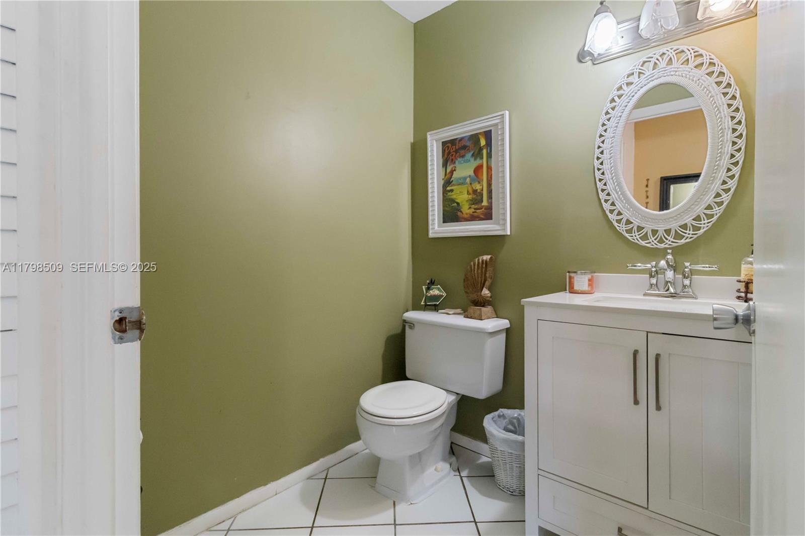 302 Lake Evelyn Drive — photo 6