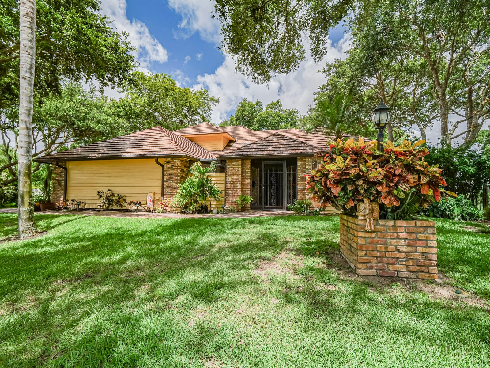 505 Cross Creek Circle — photo 7