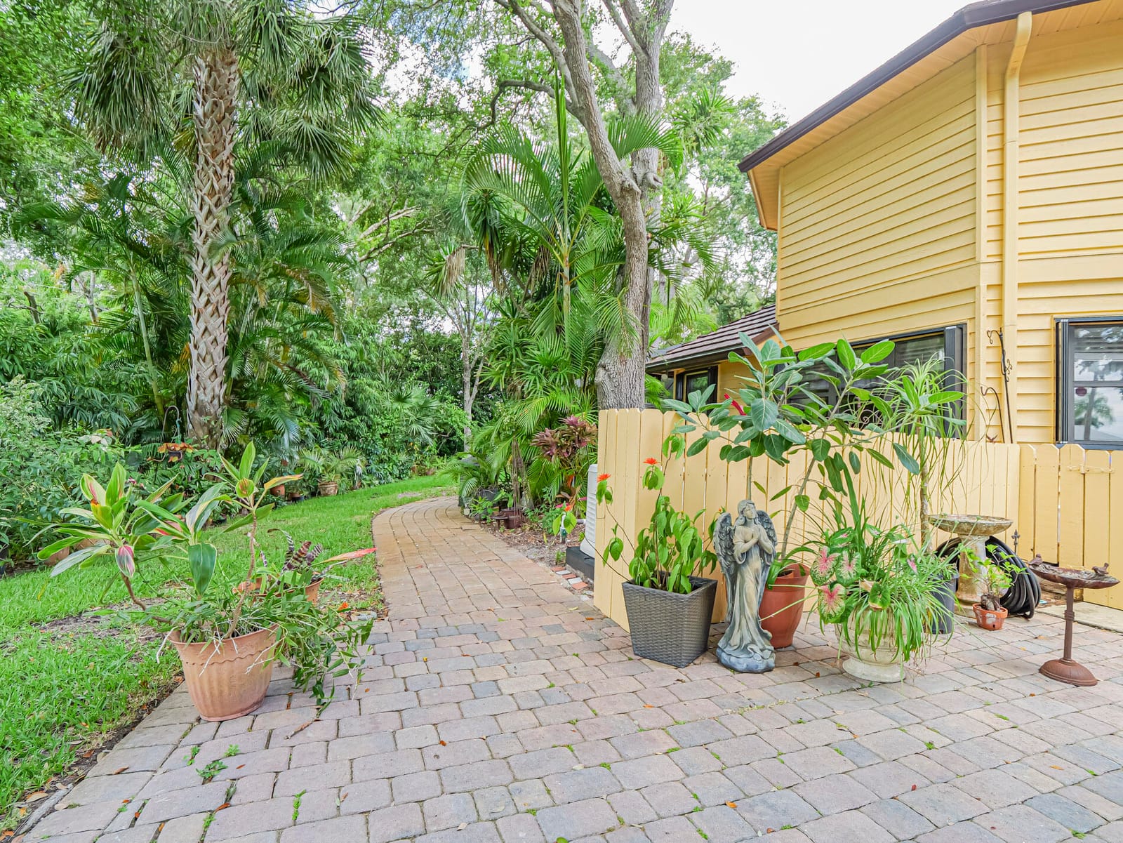 505 Cross Creek Circle — photo 10