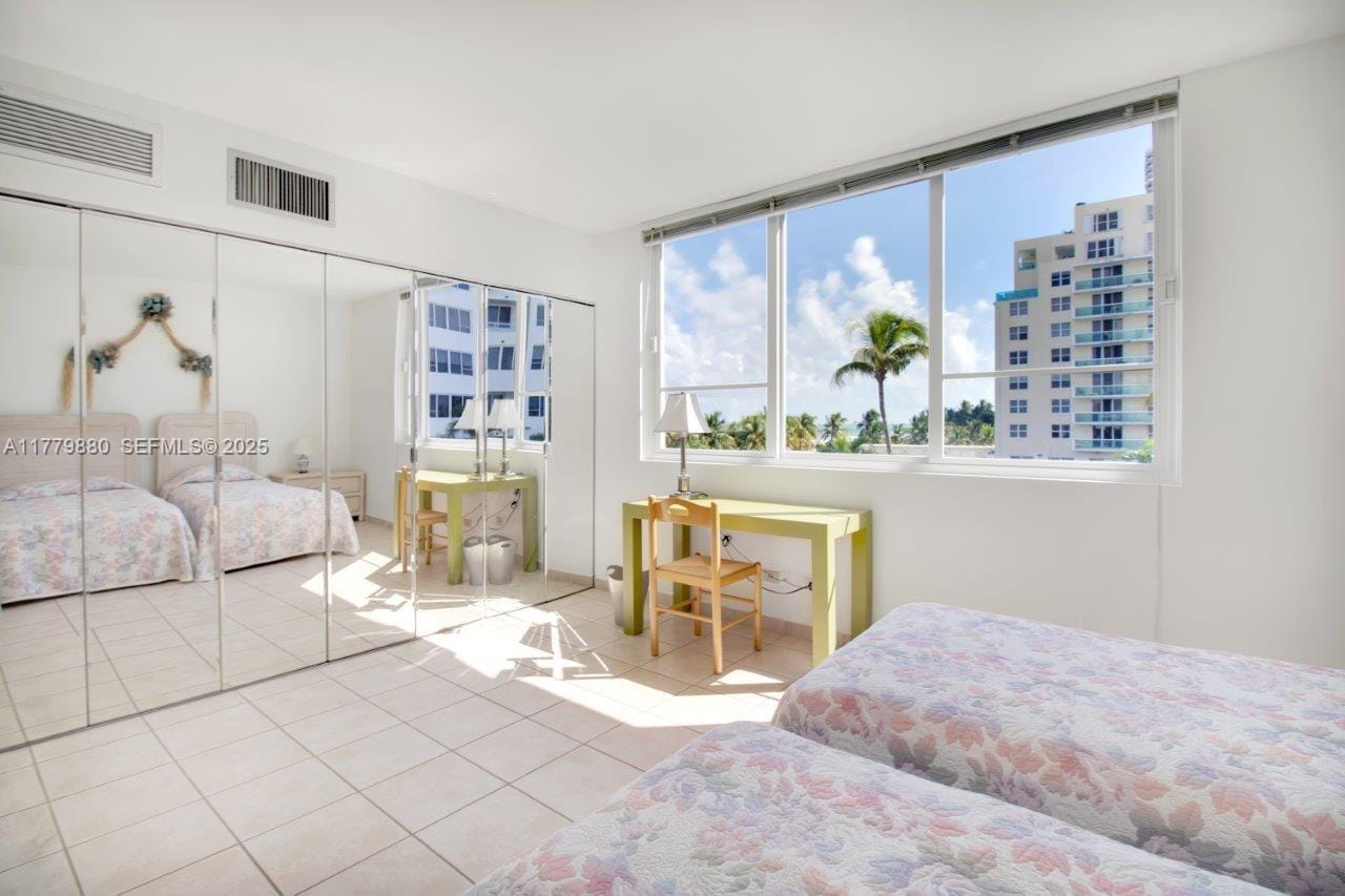 5005 Collins Avenue 319, Miami Beach, FL 33140 photo 17