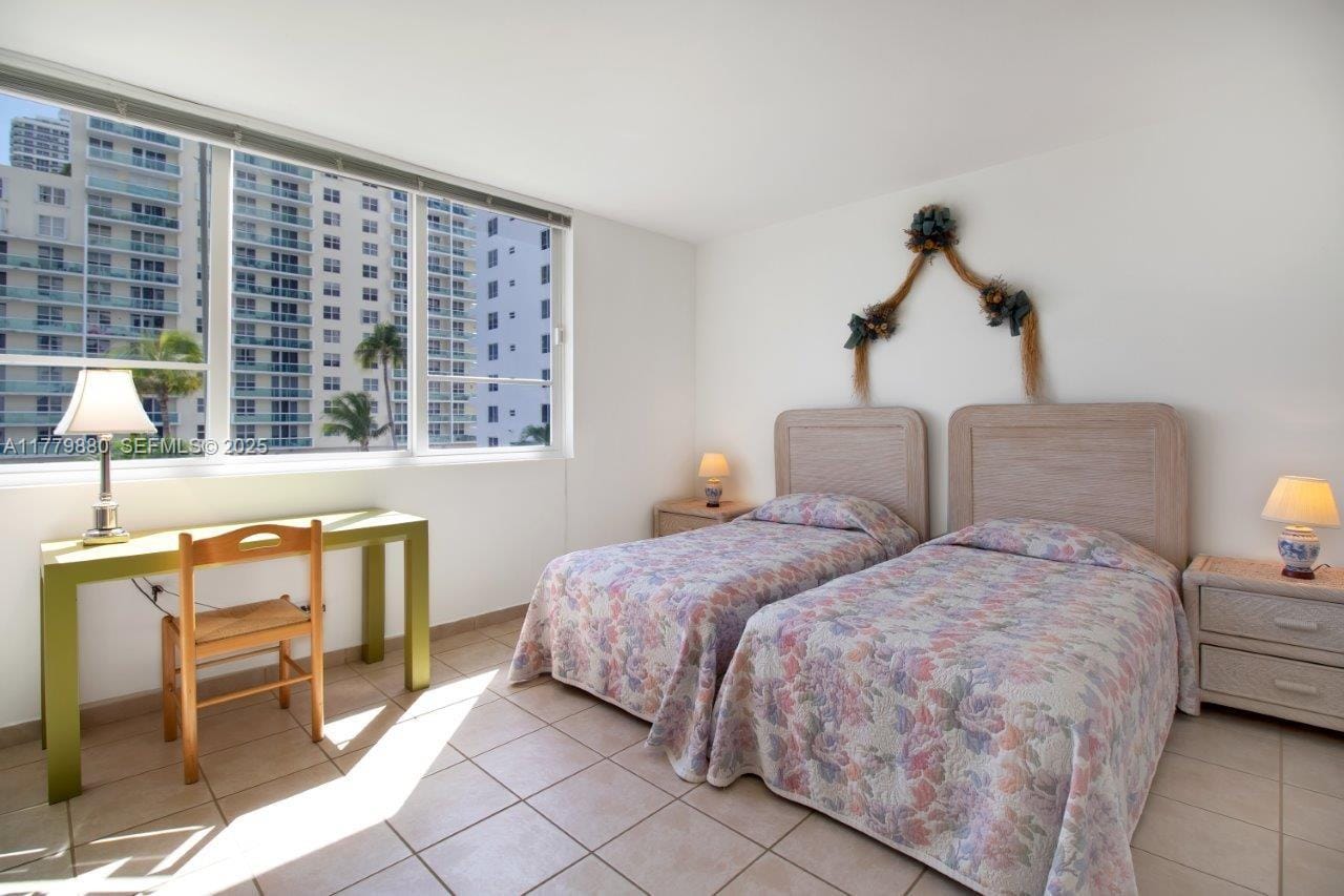 5005 Collins Avenue 319, Miami Beach, FL 33140 photo 18