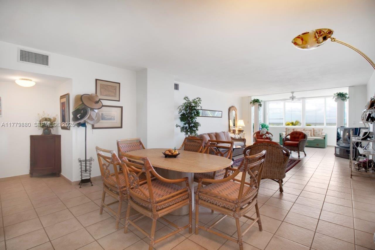 5005 Collins Avenue 319, Miami Beach, FL 33140 photo 4