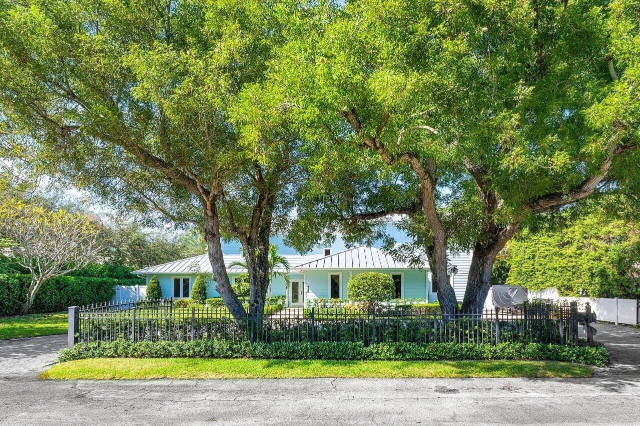1002 NW 5th Avenue — photo 2
