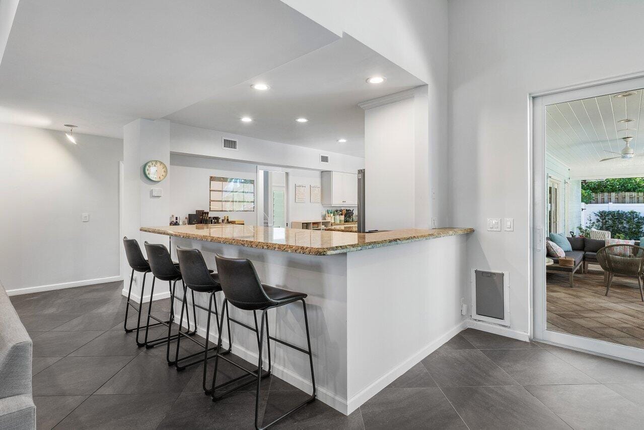 1002 NW 5th Avenue — photo 11