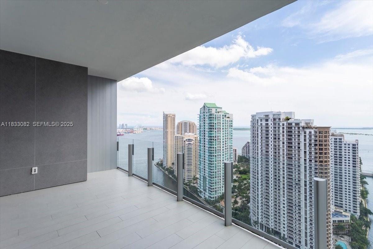 300 Biscayne Blvd Way 4603, Miami, FL 33131 photo 15