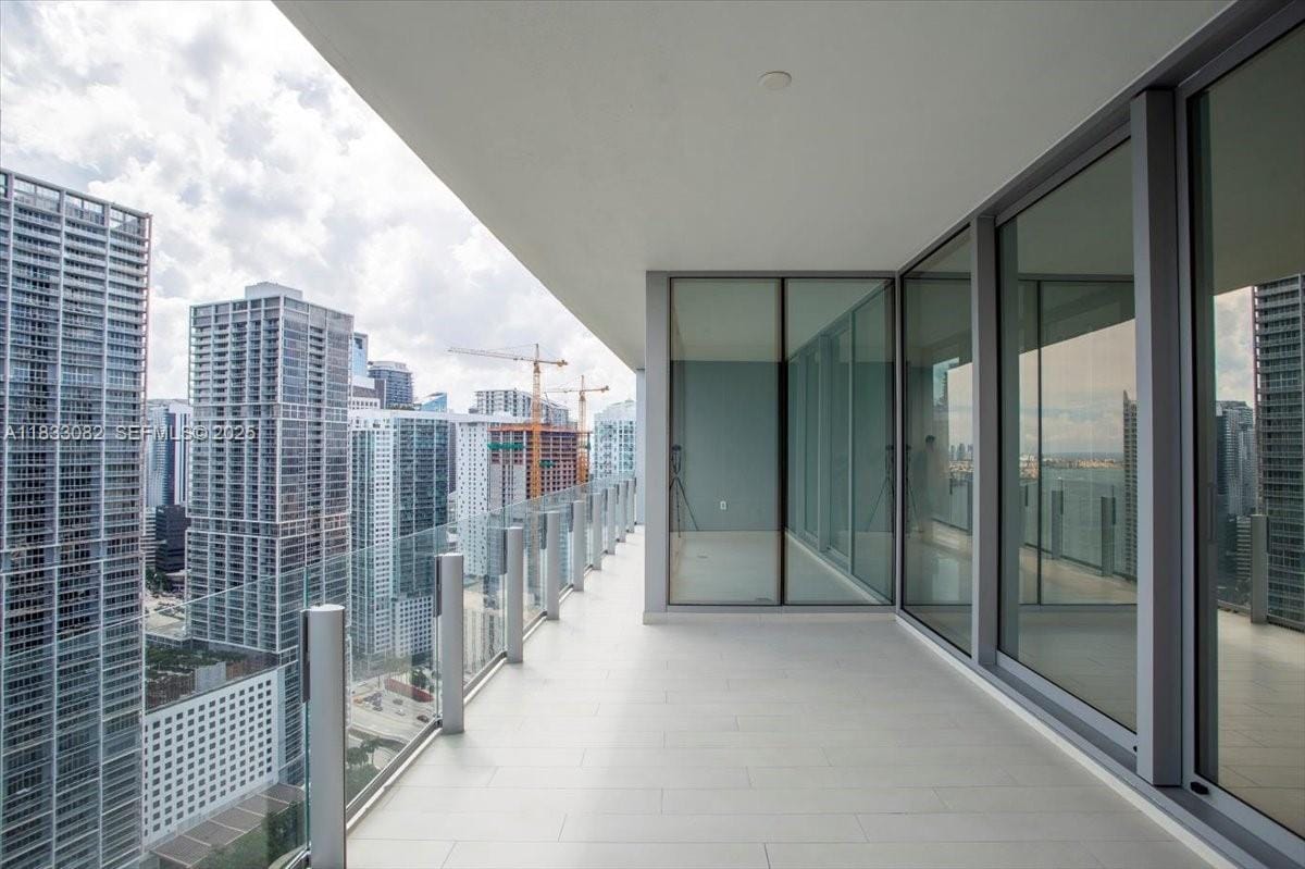 300 Biscayne Blvd Way 4603, Miami, FL 33131 photo 20