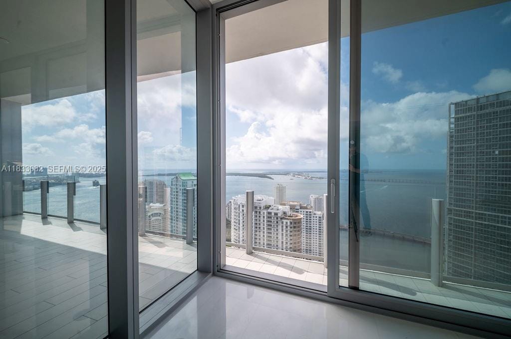 300 Biscayne Blvd Way 4603, Miami, FL 33131 photo 22