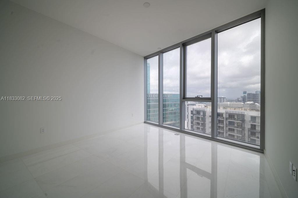 300 Biscayne Blvd Way 4603, Miami, FL 33131 photo 29