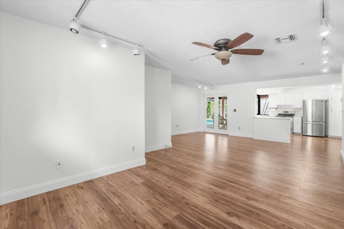 8802 NW 20th Manor, Coral Springs, FL 33071 photo 15