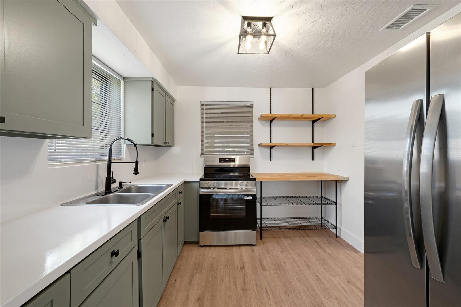 2446 Adams Street — photo 9