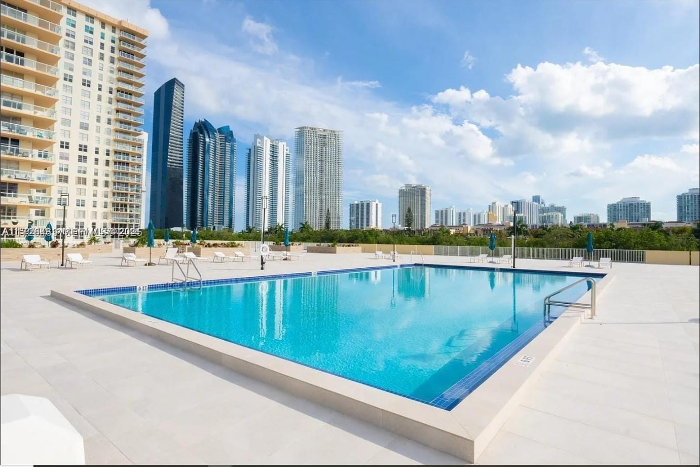 230 174th Street LO4, Sunny Isles Beach, FL 33160 photo 19