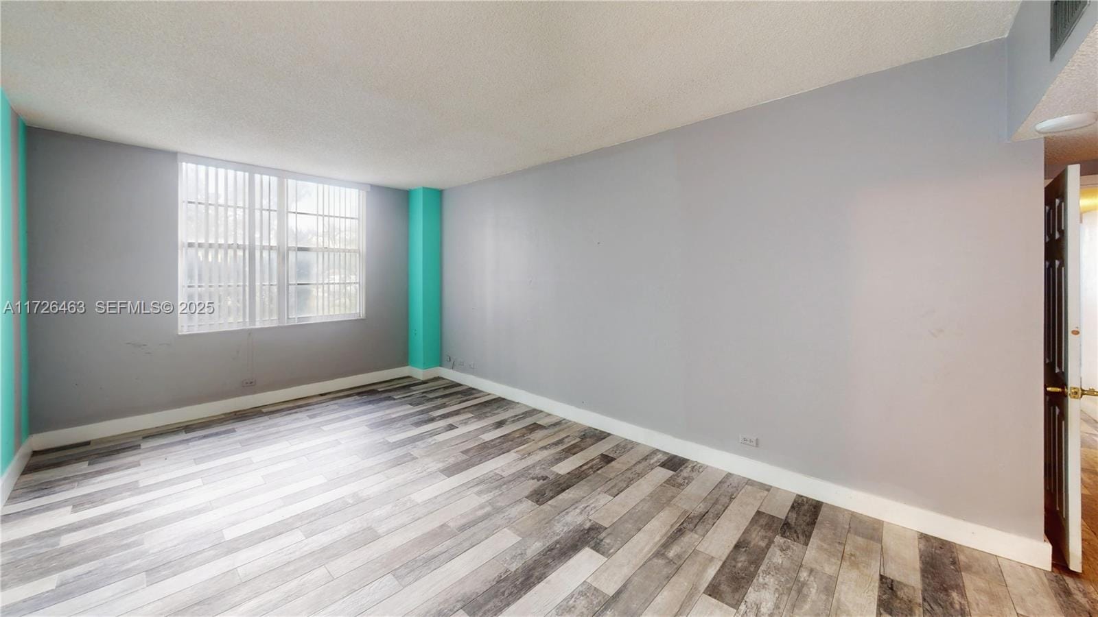 230 174th Street LO4, Sunny Isles Beach, FL 33160 photo 9